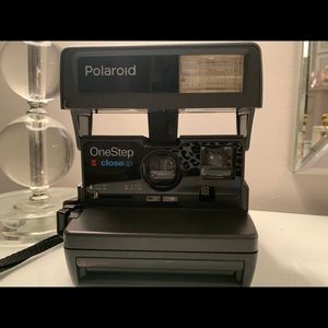 Polaroid 600 Type Instant Camera